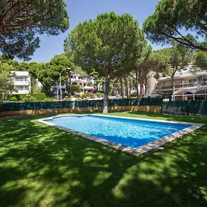 ap-150-m-playa.catalonia-hotels.com/